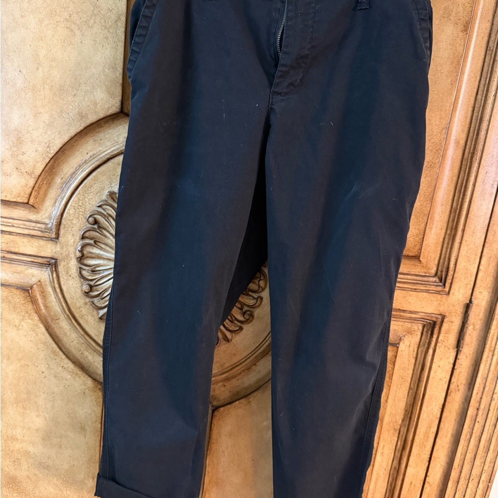 Old navy women’s black pants. MP